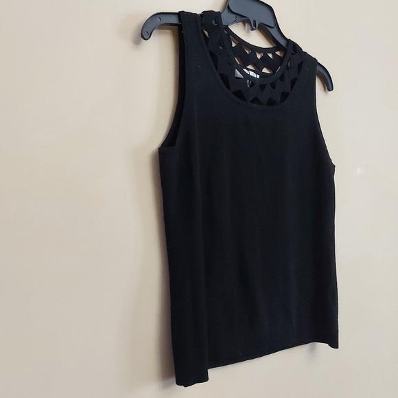 Milly Lazer cut black knit tank top - Picture 2 of 6